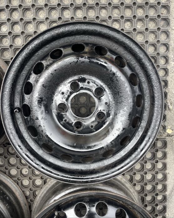 Диски металеві 5/112 r15 Mercedes