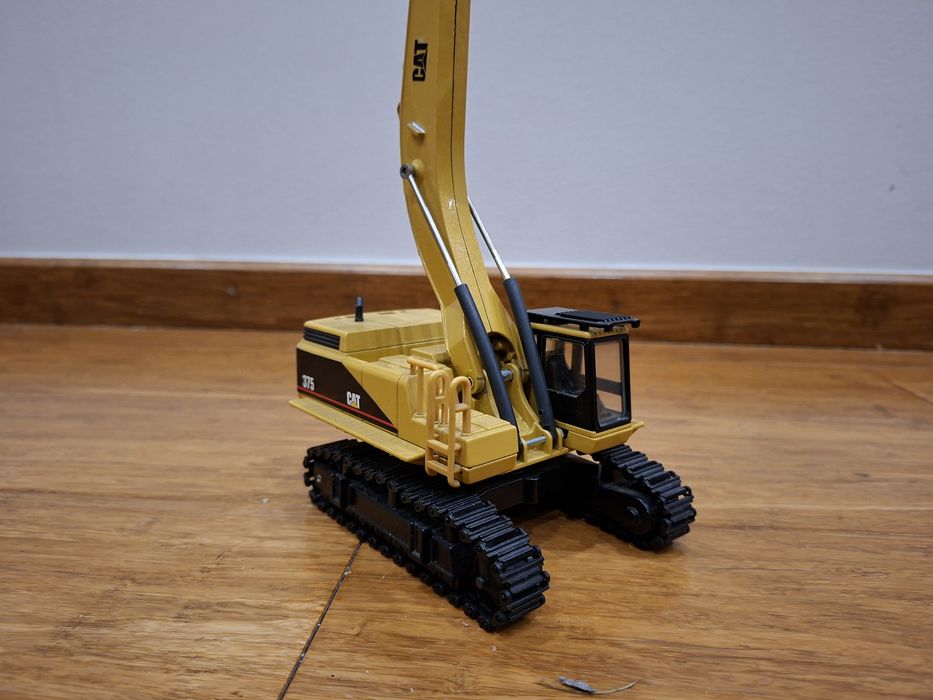 Model Joal Caterpillar 375 1:50