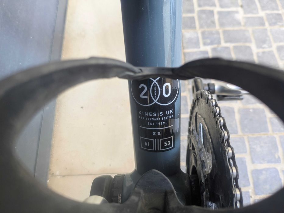 Kinesis Aithein 2020 Tam. 53 Ultegra/105 com potenciómetro Power2Max