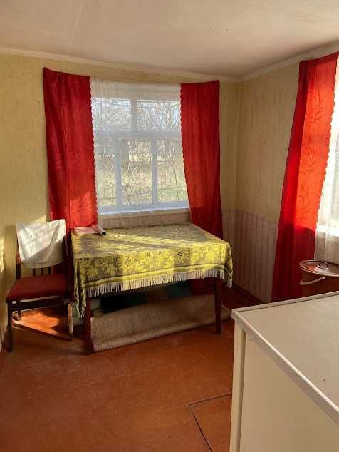 Гарна дача за Благодатним