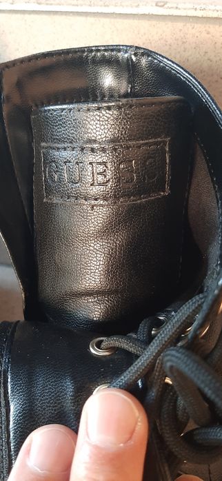 Buty damskie GUESS  , Rozmiar 38