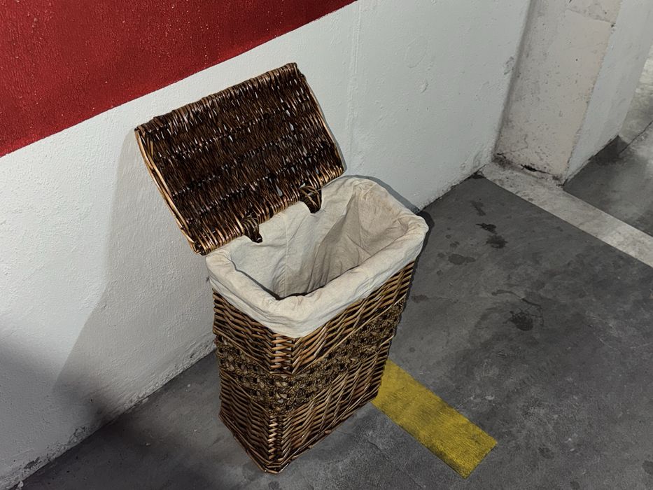 Cesto ( pequeno ) pra guardar coisas