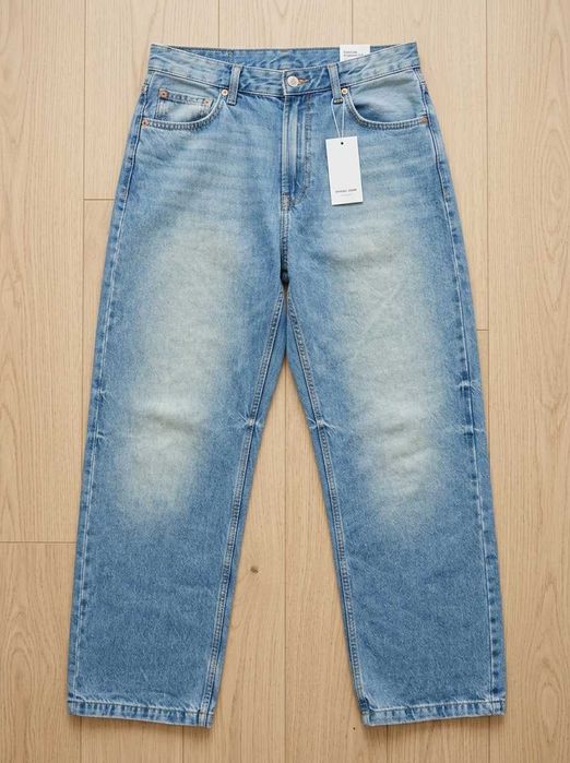 Продаю стильні джинси від бренду Bershka у трендовому вільному крої (wide leg / straight fit) EU 36