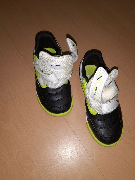 Sapatilhas Futsal Joma tamanho 28