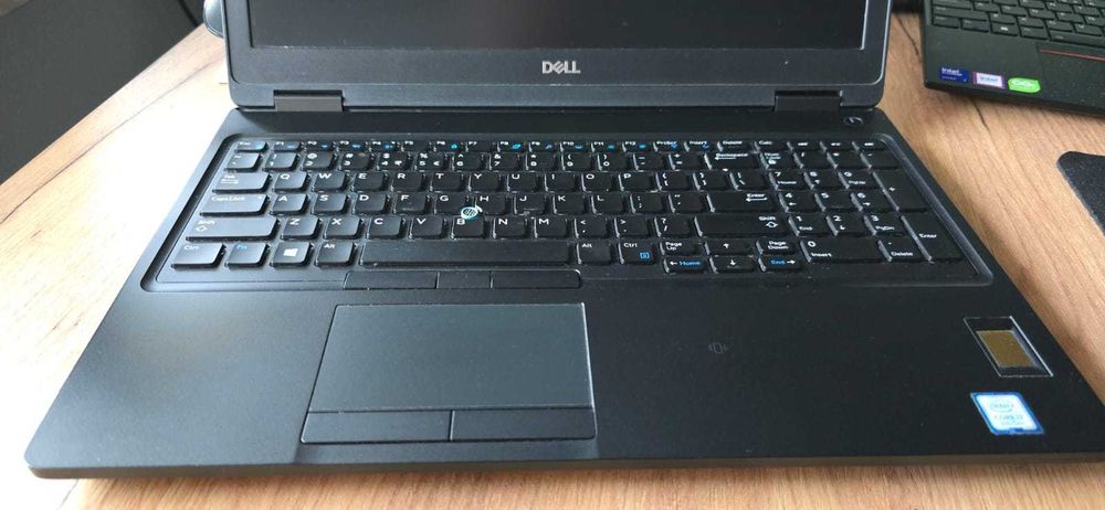 Dell Latitude 5591 – i7 / 16 GB RAM / 512 GB SSD / GeForce 2 GB