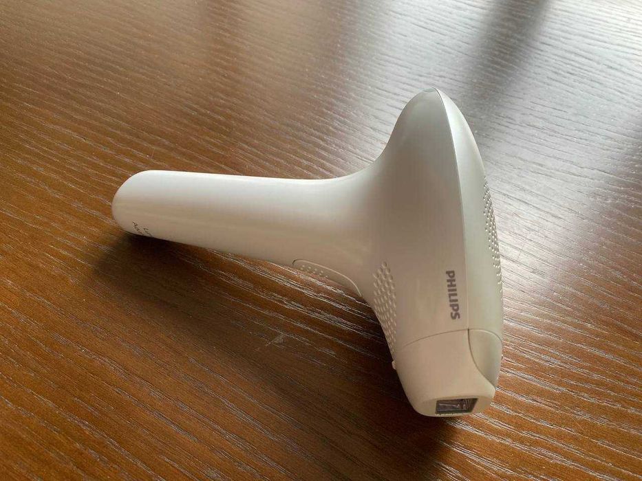 Фотоепілятор Lumea від Philips(SC1995)
