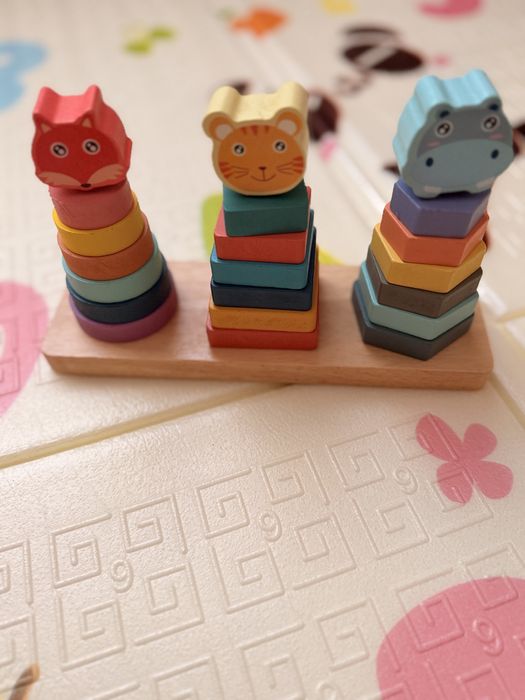 Розвиваючі іграшки. Монтессорі. Іграшки для дітей