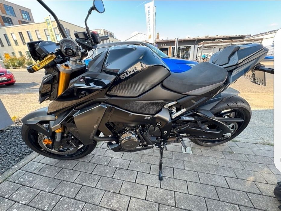 Suzuki GSX-S 1000  !!
