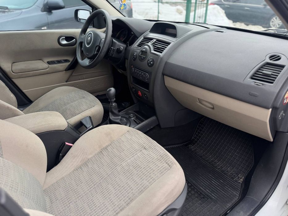 Renault Megane 2008рік 1.5 dci