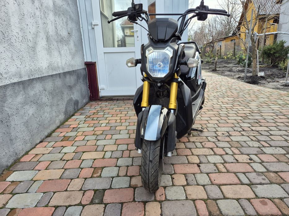 Скутер Spark 150 см³