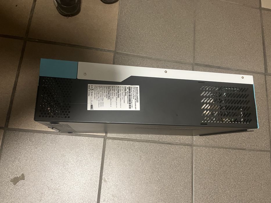 EA SUN inventer/ ladowarka off grid