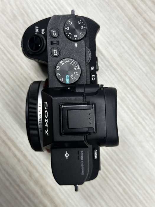 Máquina Fotográfica: Sony Alpha a7 II