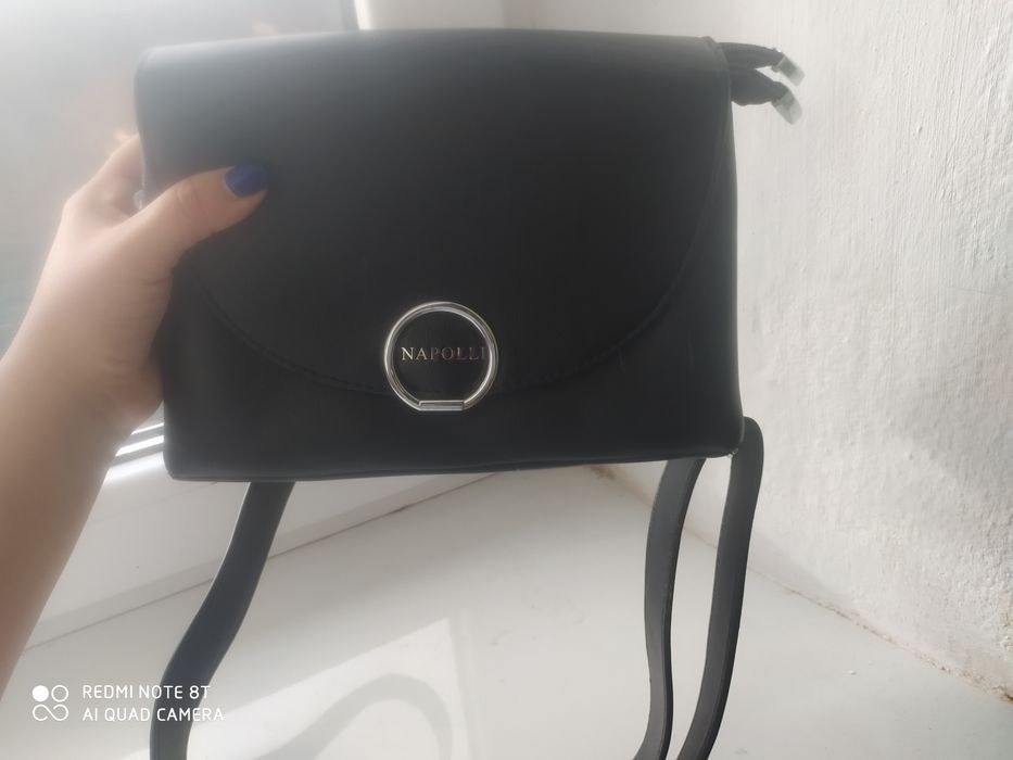 Сумка жіноча дуже гарна легко носиться