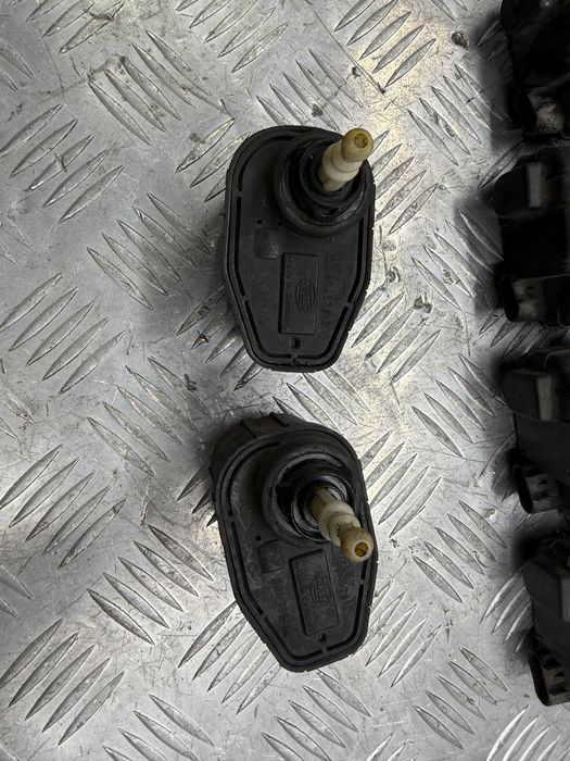 Корректор фары Opel Omega B Vectra B  90457812