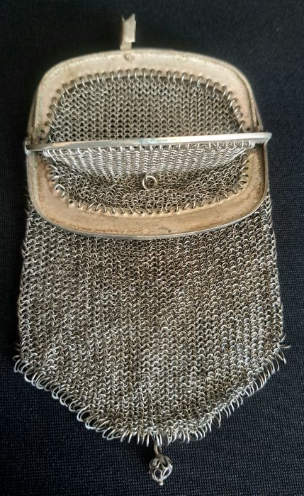 Carteira em prata com bolsa dupla