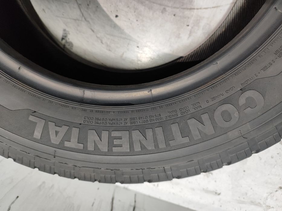 2 pneus semi novos Continental 215/65R16C Oferta dos Portes