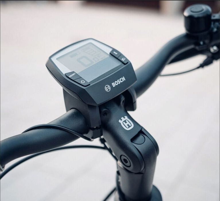 Rower  elektryczny miejski Husqvarna Towner 2 BOSCH