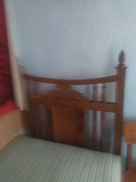 Мебель ручної роботи