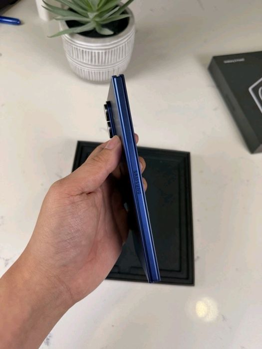 Galaxy fold 7 12/256 blue як новий