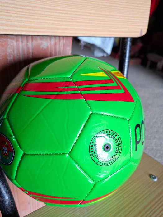 Bola de futebol nova