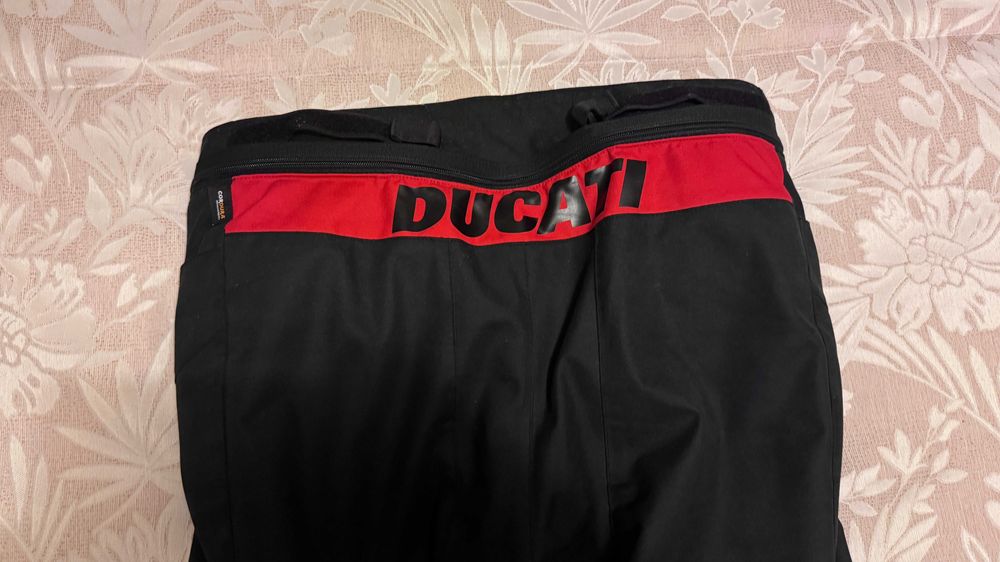 Vendo Calças Usadas Ducatti Tour C5 XL