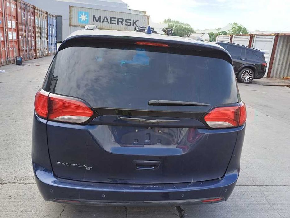 Розбираю Chrysler Pacifica 2016-2023