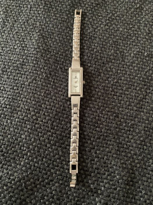 Srebrny zegarek damski Loren