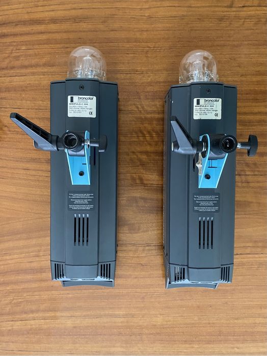 2x Broncolor minipuls 200 (Vendo Conjunto ou Unidade €250.00)