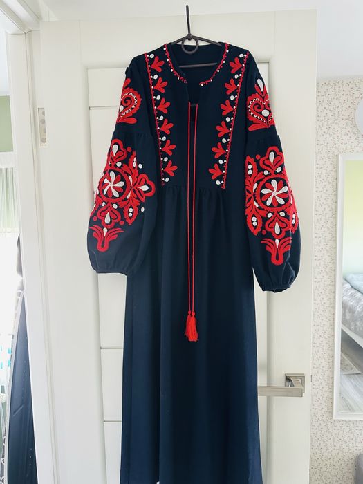 Сукня вишита, вишиванка S-M