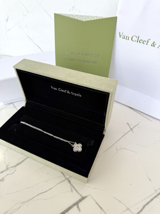 Кольє Van Cleef & Arpels до 50 см регулюється, срібло 925 проби з покриттям родію (не темніє), колье ван клиф, цепочка, серебро, намисто, ланцюжок