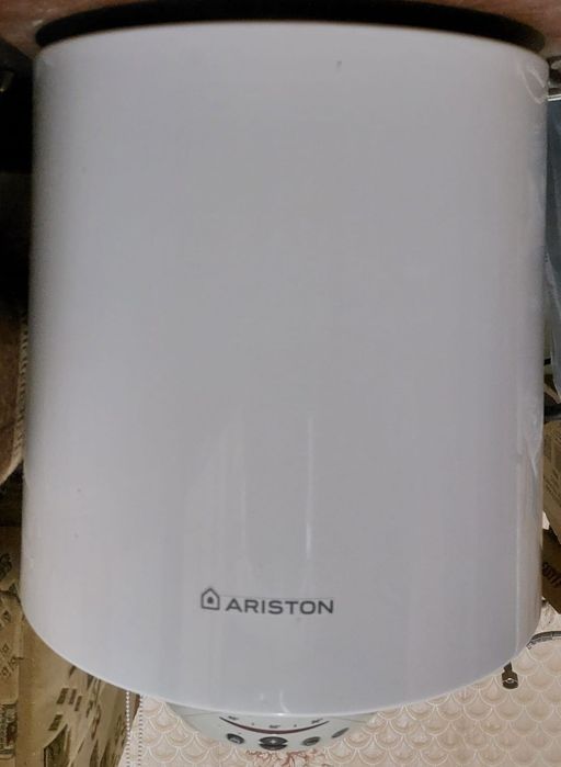 Бойлер 50л Ariston