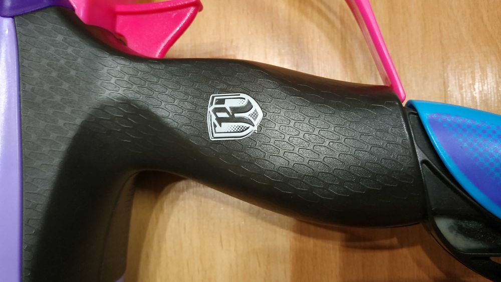Блочный лук Hasbro Rebelle Nerf со стрелами