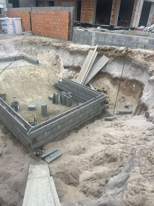 Construçao de piscinas em bloco estrutural