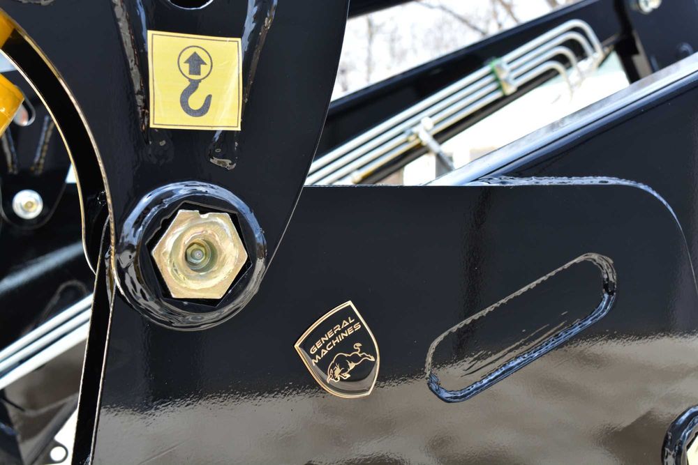 Фронтальний навантажувач General-Х | 2000 кг | Від виробника