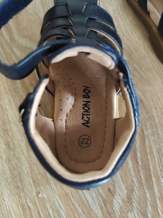 Sandały dla chłopca