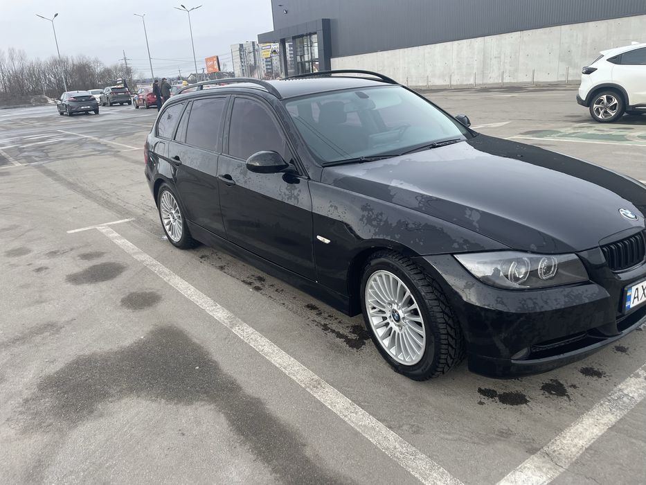Продам BMW E91  2.0d