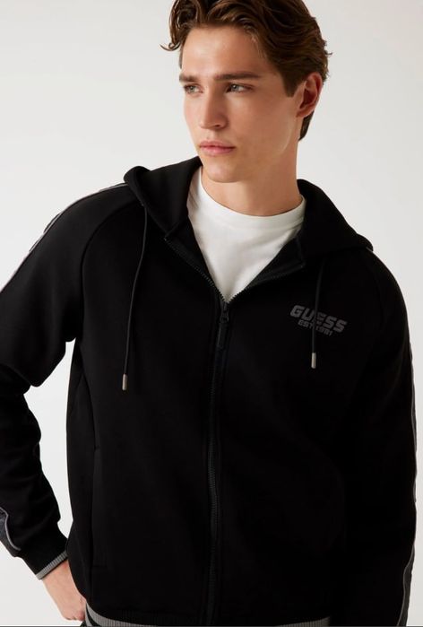 Чоловічий костюм GUESS original  розмір L