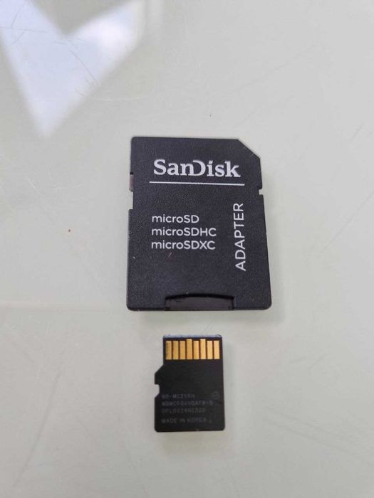 Карта памяти Samsung 256GB EVO Plus Class 10 UHS-I microSDXC U3 с адаптером