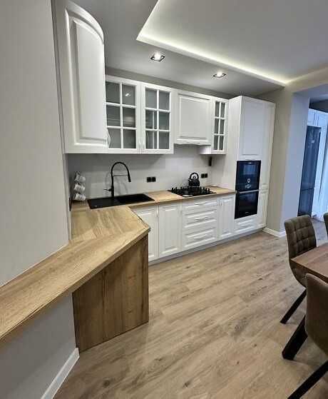 Продам 2к кварт з сучасним, стильним ремонтом. Виставка VRV ID: 32258