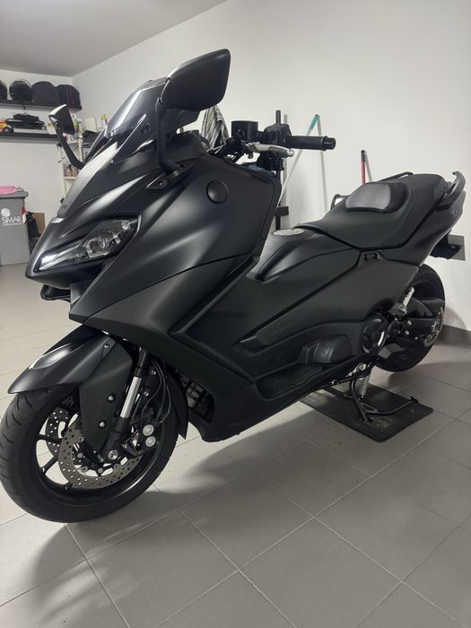 Yamaha t max 560 com 6000km rigrosamente impecavel