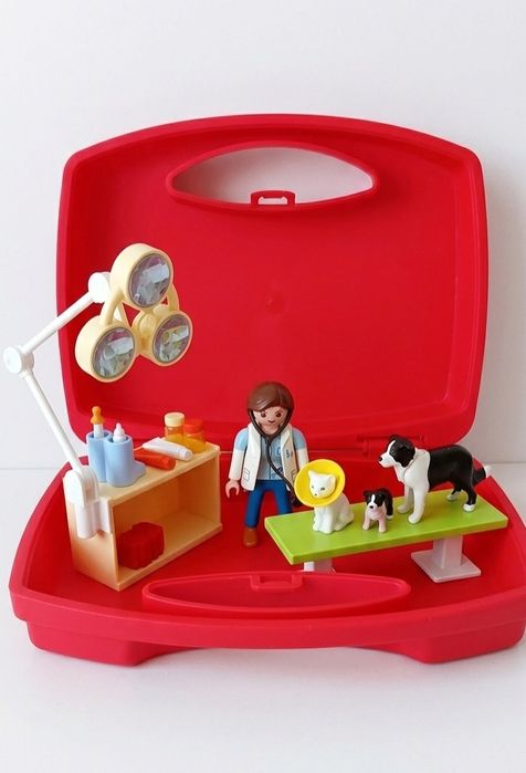 Maleta Veterinária Playmobil - Clinica Vet