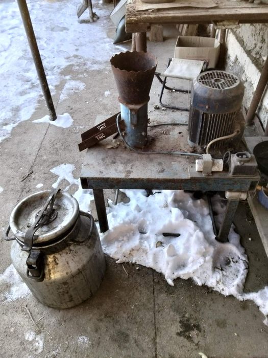 Продам гранулятор