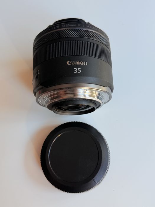 Canon RF 35 mm F1.8 Macro IS STM – jak nowy, stan 11/10
