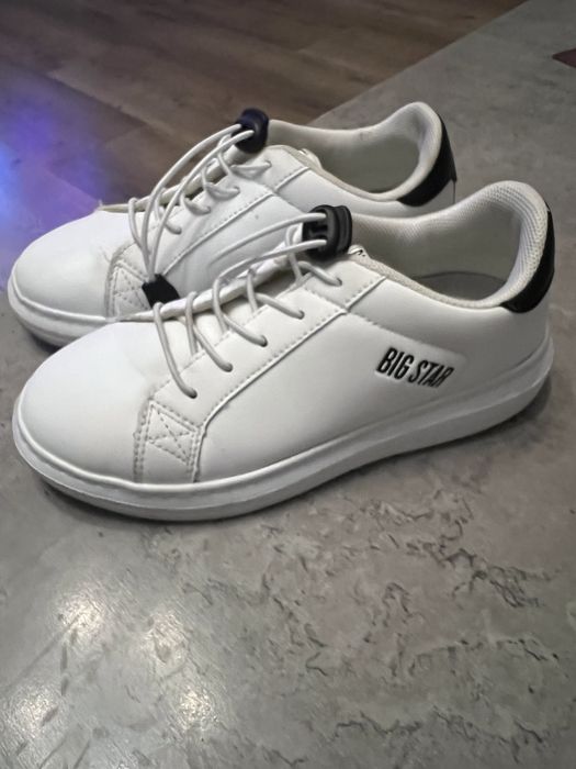 Biale polbuty Bigstar. Rozm 34, bardzo lekkie