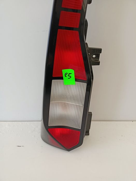 VW Caddy IV 2K7 20- lampa lewy tył lewa tylna EU