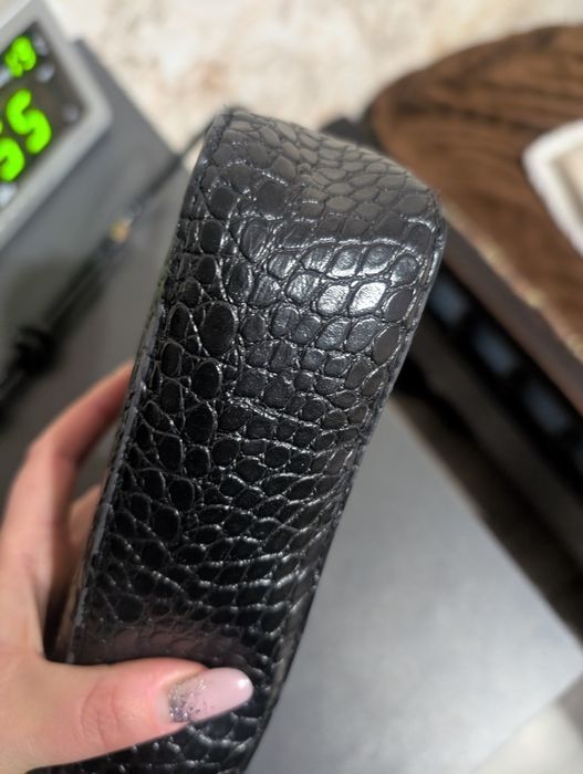 Сумочка багет, модна та стильна