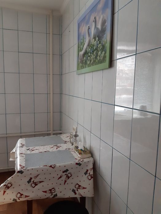 В центрі продам 2х кімн кв біля готелю Україна