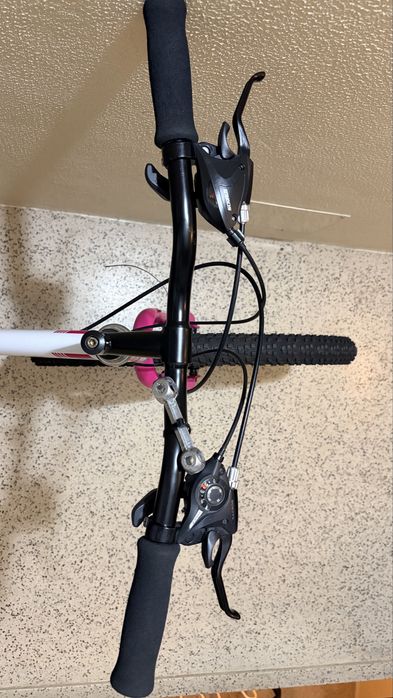 Nova! Bicicleta de alumínio! Com acessórios! *Entrego