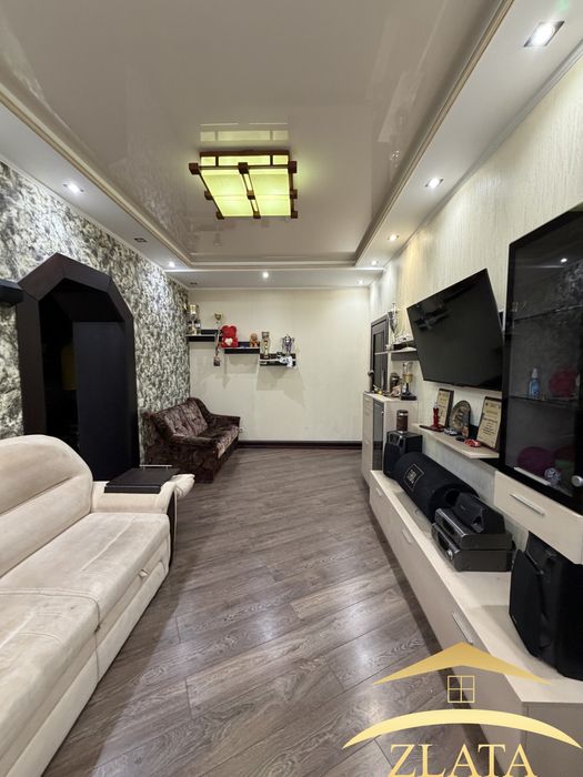 Продаж будинку на Зеленому