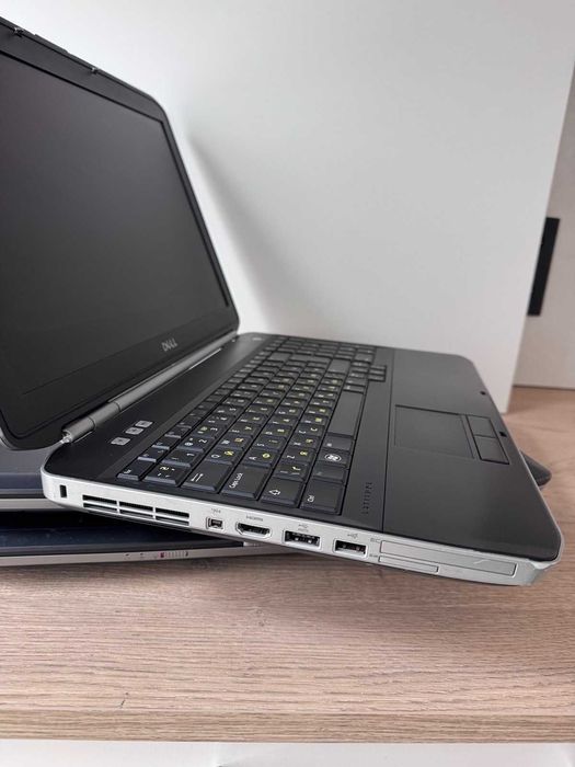 Ідеальний ноутбук для онлайн-роботи та навчання – Dell Latitude E5520!